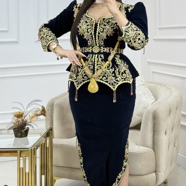 Karako  Élégance Royale 👑✨